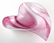 Swirl heart bowl